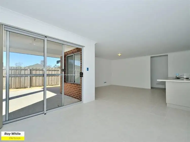 Second view of Homely house listing, 2/11 Hodnet Bend, The Vines WA 6069