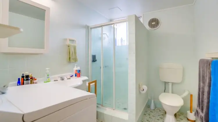 Seventh view of Homely apartment listing, 3/8 Marine Parade, Miami QLD 4220