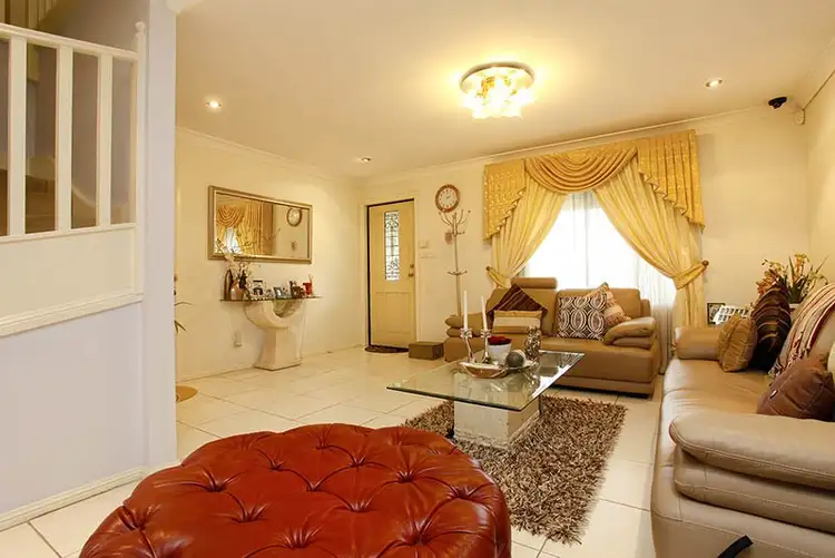 Second view of Homely house listing, 6 Glennis Close, Glendenning NSW 2761