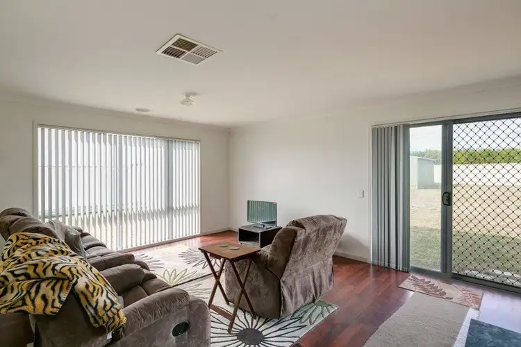 Second view of Homely house listing, 33 Tobin Crescent, Epsom VIC 3551