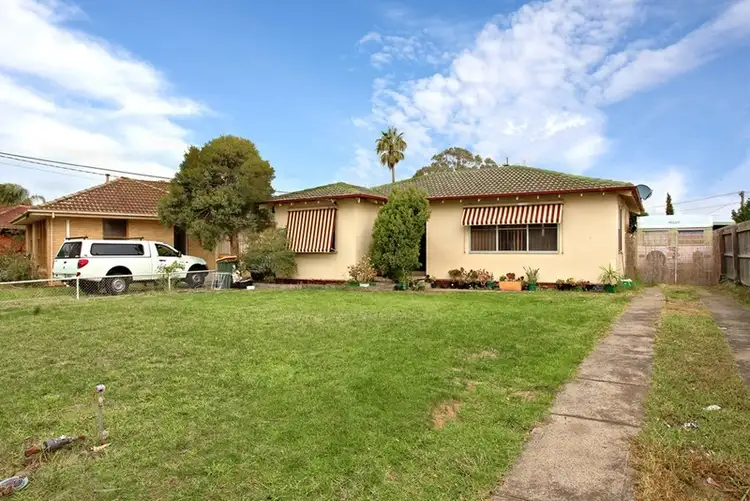 Second view of Homely house listing, 6 Evans Crescent, Laverton VIC 3028