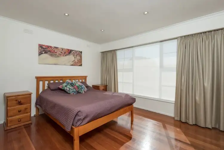 Fourth view of Homely house listing, 2 Meerlu Avenue, Frankston VIC 3199