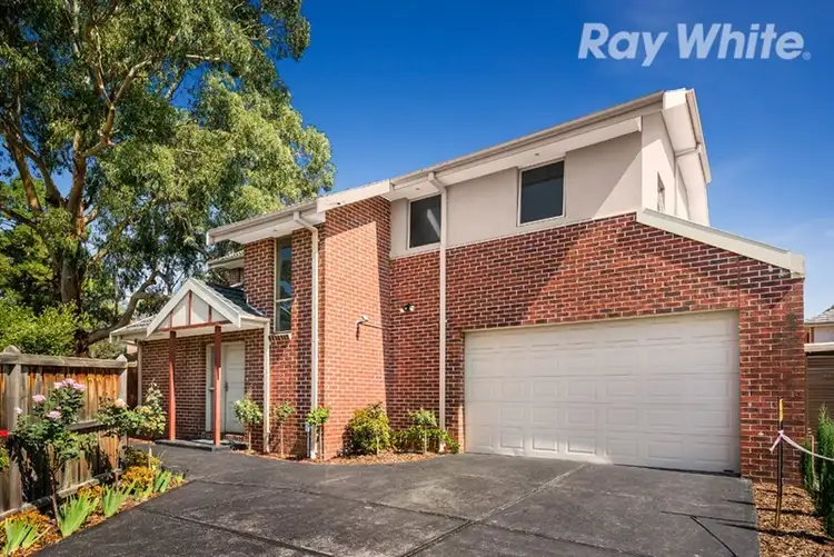Second view of Homely house listing, 7 Trudi Court, Bundoora VIC 3083