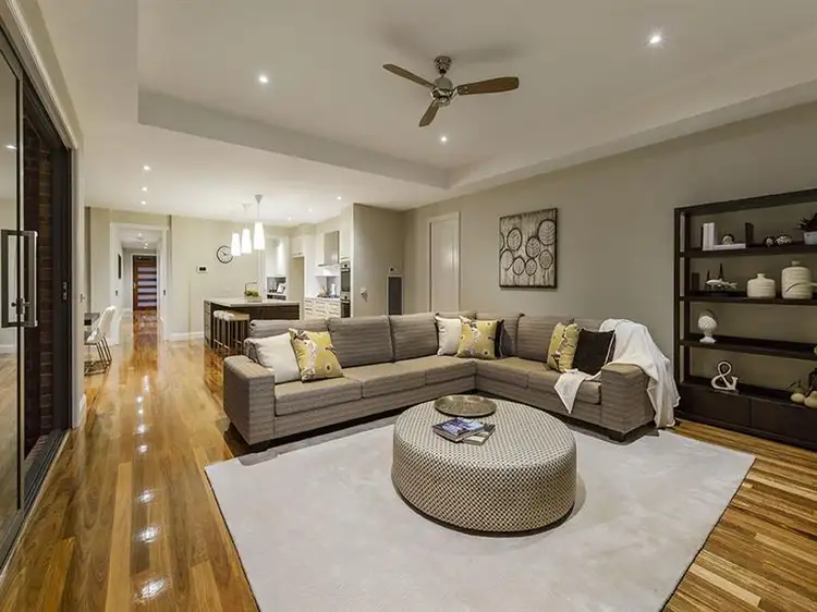 Second view of Homely house listing, 33 Robert Street, Bulleen VIC 3105