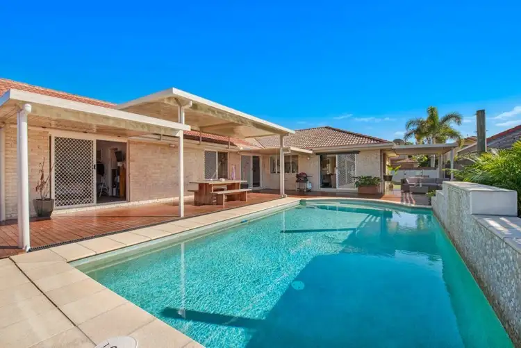 5 Mako Court, Mountain Creek QLD 4557