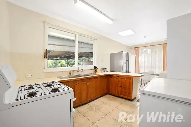 Fifth view of Homely house listing, 2 Victor Crescent, Forest Hill VIC 3131