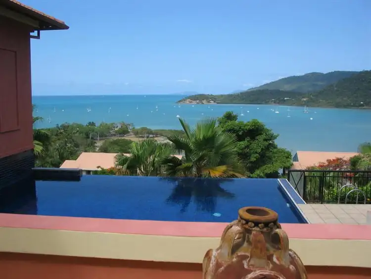 8/18 Golden Orchid Drive, Airlie Beach QLD 4802