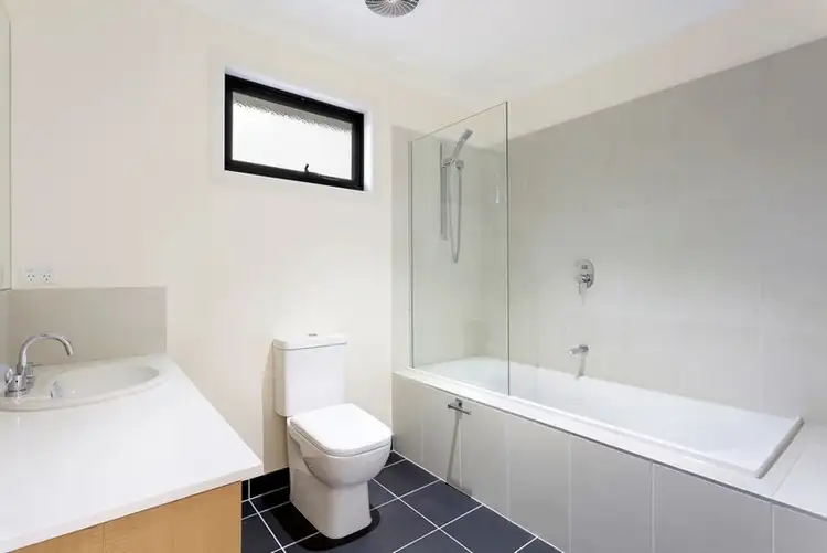 Sixth view of Homely townhouse listing, 39 Young Street, Oakleigh VIC 3166