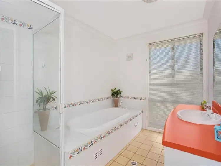 Sixth view of Homely house listing, 8 Blueberry Close, Aberglasslyn NSW 2320