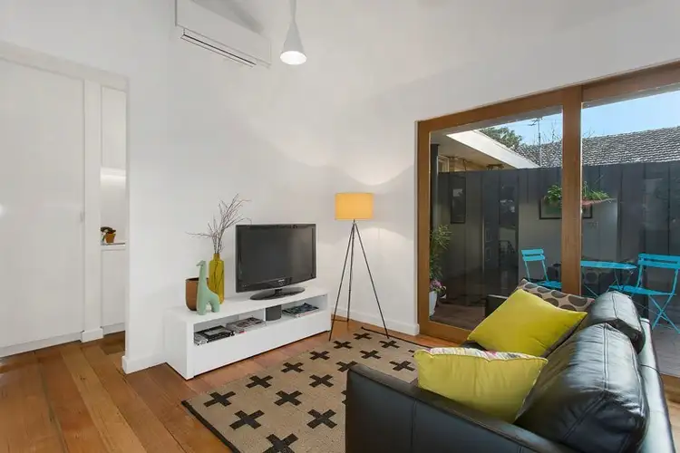 Fourth view of Homely unit listing, 2/154 Neerim Road, Caulfield East VIC 3145