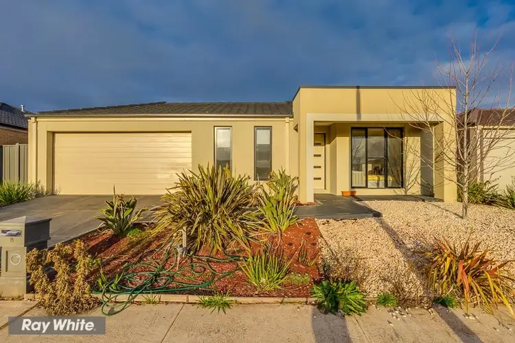 8 Berowa Street, Tarneit VIC 3029