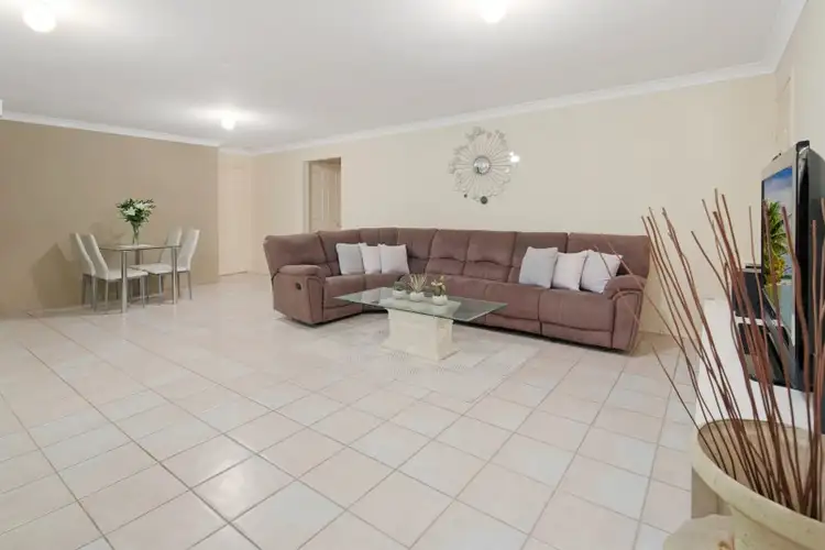 Fourth view of Homely house listing, 6 Oak Place, Mackenzie QLD 4156