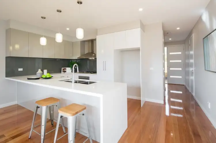 Fifth view of Homely townhouse listing, U2,3,4/26 Ashford Street, Templestowe Lower VIC 3107
