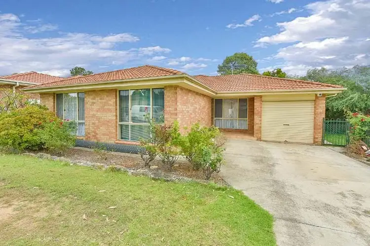 40 Ohlfsen Road, Minto NSW 2566
