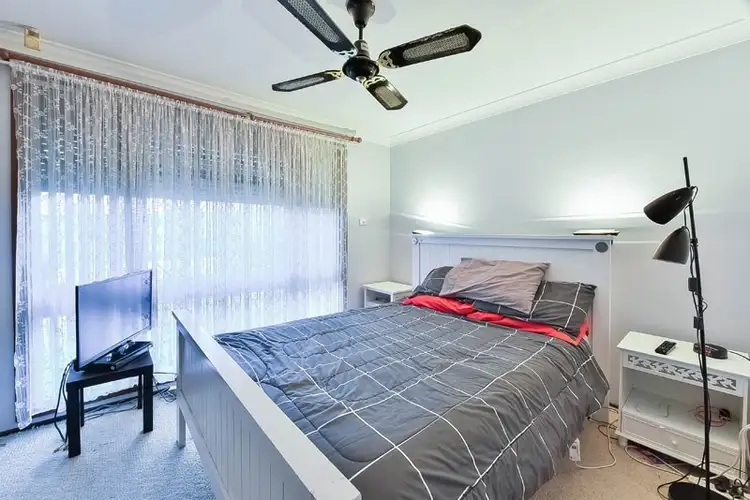 Fourth view of Homely house listing, 6 Bundy Close, Macquarie Fields NSW 2564