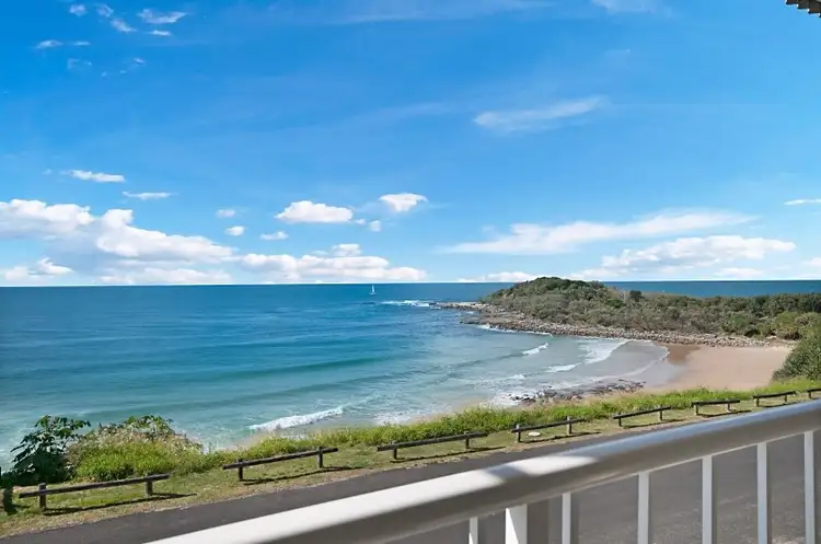 3/7 Ocean Street, Yamba NSW 2464