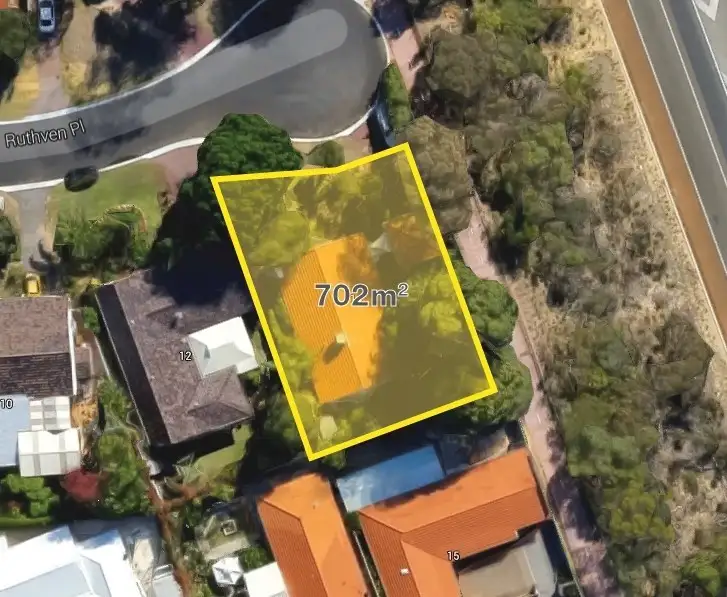 14 Ruthven Place, Duncraig WA 6023