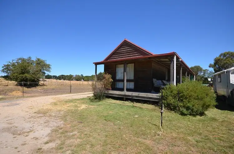 22 Murray Street, Snake Valley VIC 3351