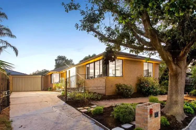 16 Sassafras Drive, Frankston VIC 3199