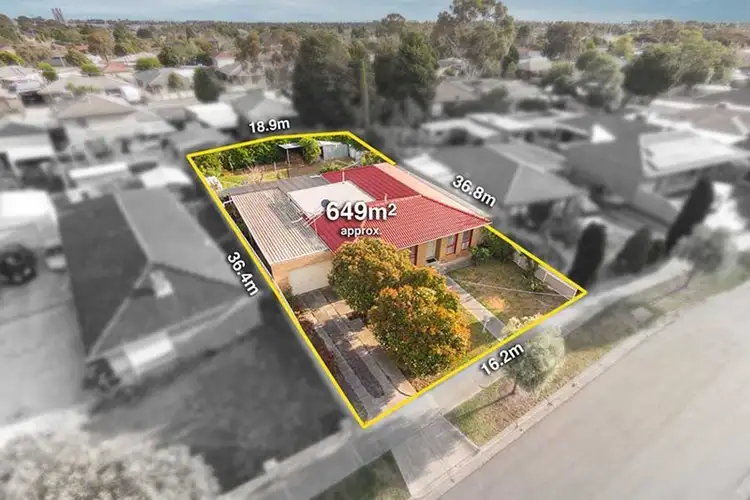 Fifth view of Homely house listing, 46 Whitley Crescent, Craigieburn VIC 3064