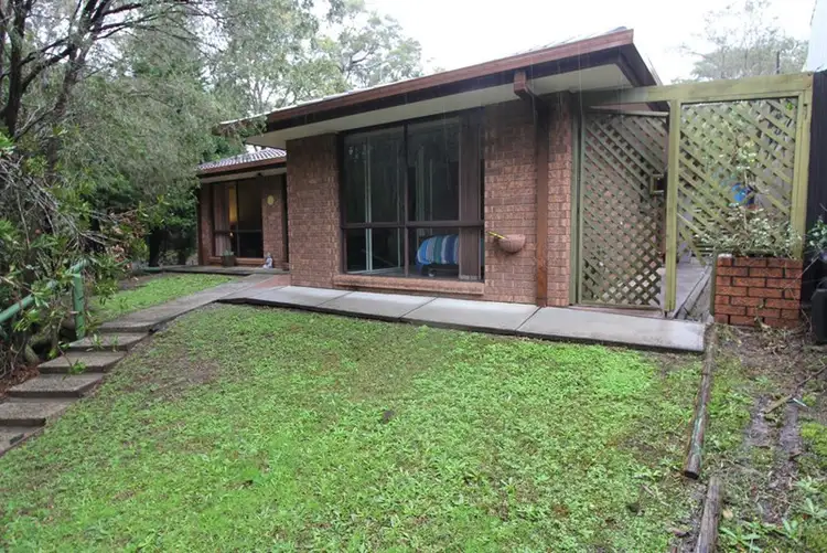 54 James Sea Drive, Green Point NSW 2251