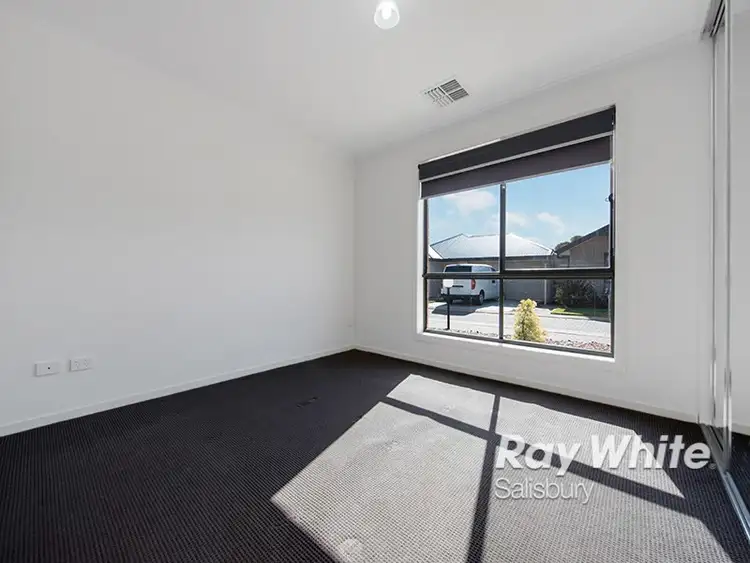 Sixth view of Homely house listing, 7 Maple Leaf Court, Munno Para West SA 5115