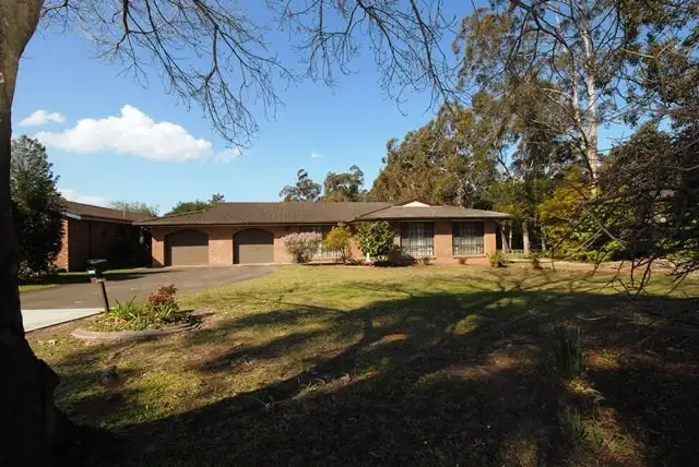 24 Cocos Palm Drive, Bomaderry NSW 2541