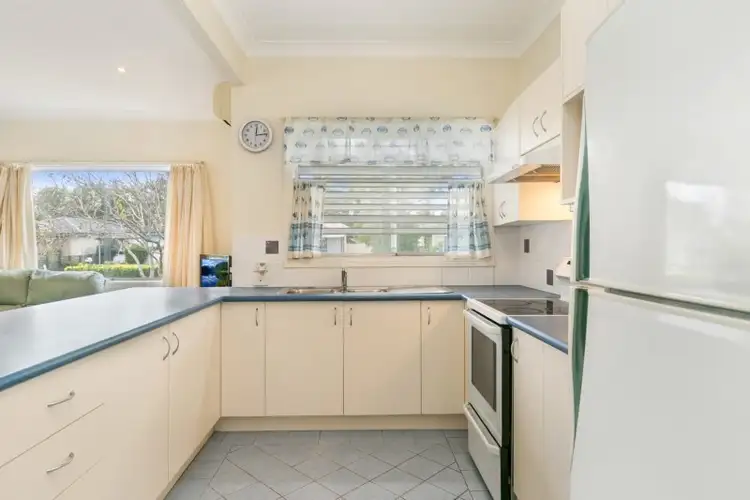 Fourth view of Homely house listing, 52 Davis Avenue, Davistown NSW 2251