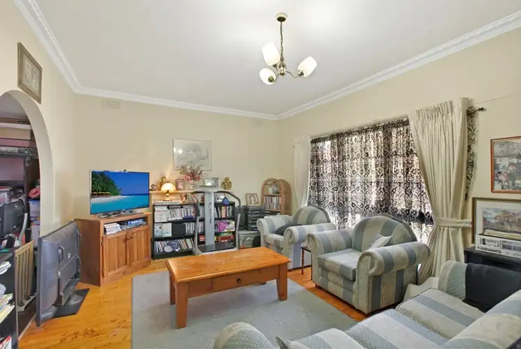 Fifth view of Homely house listing, 86 Scott Grove, Kingsbury VIC 3083