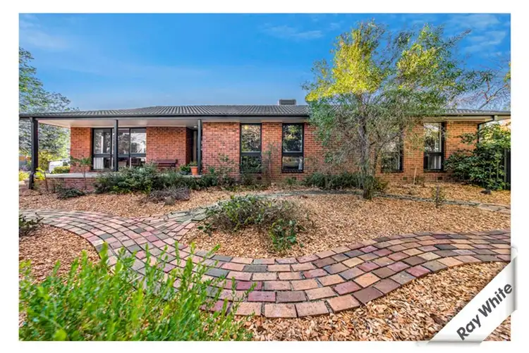 15 Crafer Place, Kambah ACT 2902