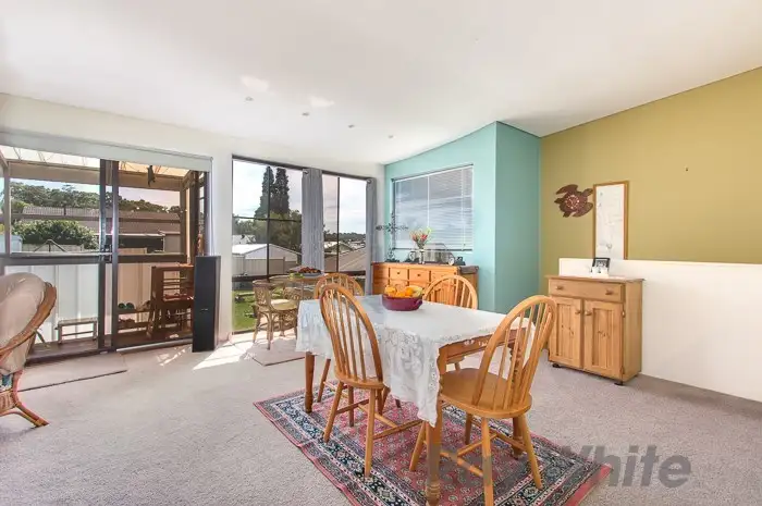 Sixth view of Homely house listing, 5 Sacramento Avenue, Macquarie Hills NSW 2285