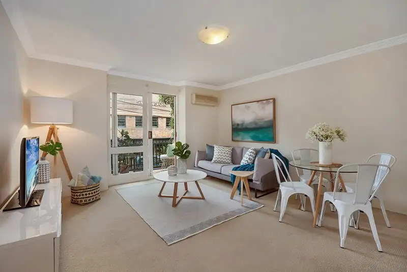 Main view of Homely apartment listing, 2/76 Park Street, Erskineville NSW 2043