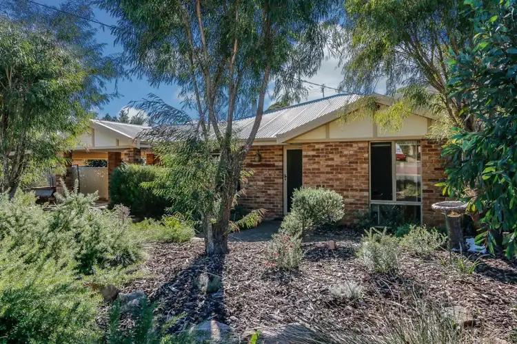 14 Pyrmont Place, Greenmount WA 6056