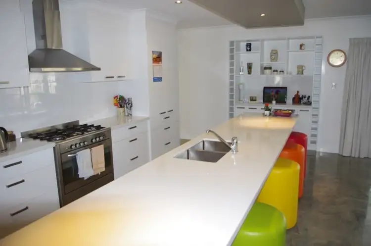 Fifth view of Homely house listing, 1 Box Tree Place, Inverell NSW 2360