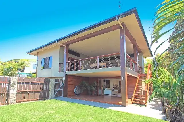 6 Salsbury Street, Barlows Hill QLD 4703