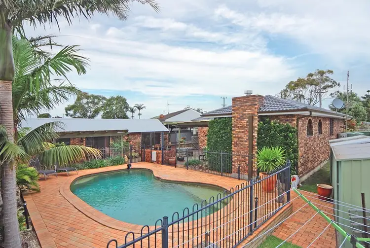 10 Anthony Street, Lake Illawarra NSW 2528