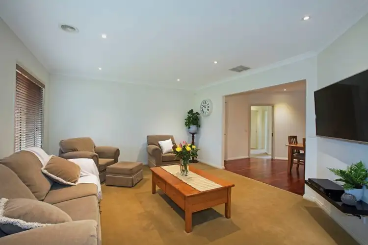Fifth view of Homely house listing, 2 Roaming Creek Court, Waurn Ponds VIC 3216