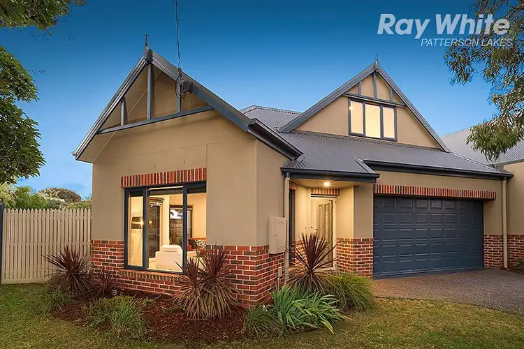 1 Kipling Street