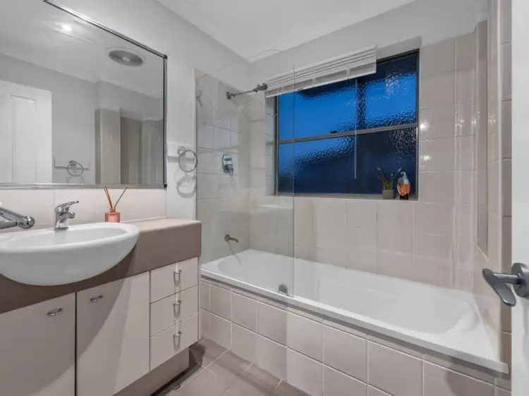 Seventh view of Homely unit listing, 10/442-446 Main Street, Kangaroo Point QLD 4169