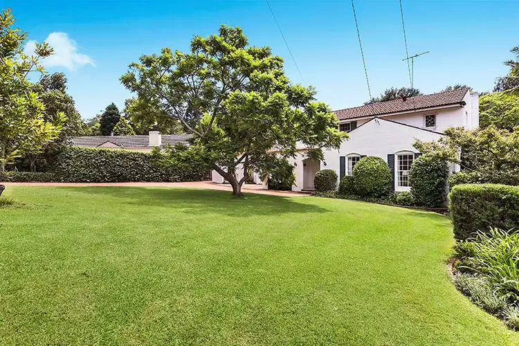 8 Finchley Place, Turramurra NSW 2074
