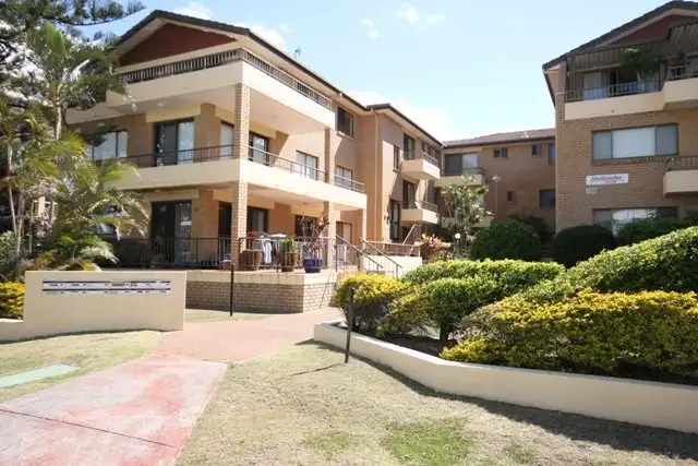 5/133 Old Burleigh Road, Broadbeach QLD 4218