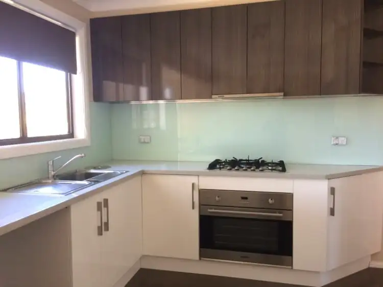 119 Laver Road