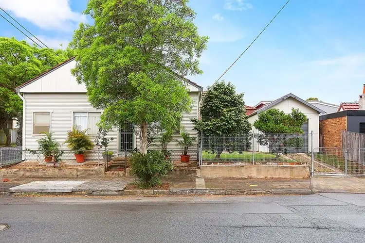 193 Denison Road, Dulwich Hill NSW 2203
