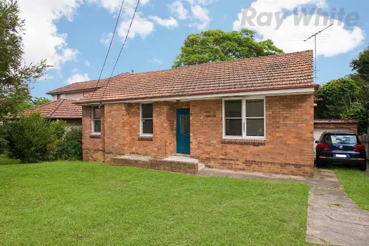 18 Pooley Street, Ryde NSW 2112