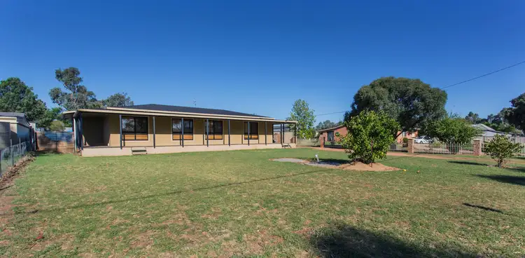 5 West Street, (Wattamondara), Cowra NSW 2794