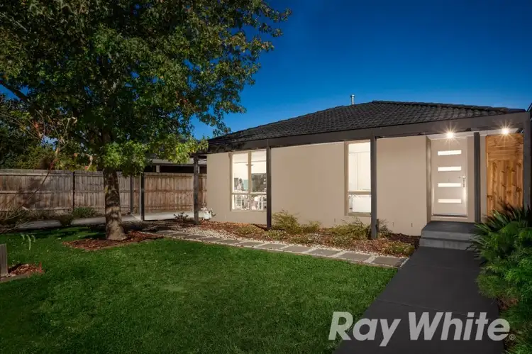 240 Dandelion Drive, Rowville VIC 3178