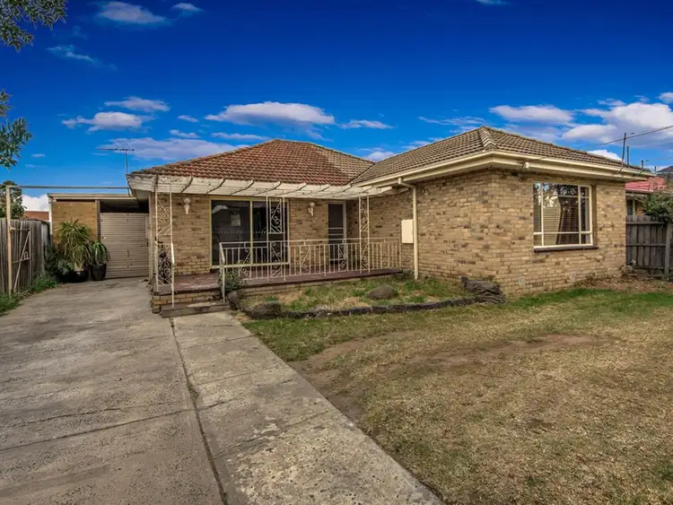 1 George Street, St Albans VIC 3021