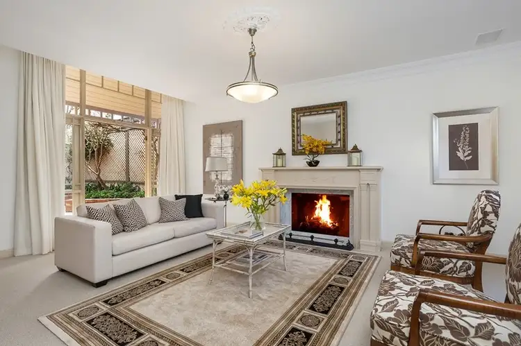 6 Belford Avenue, Kew East VIC 3102