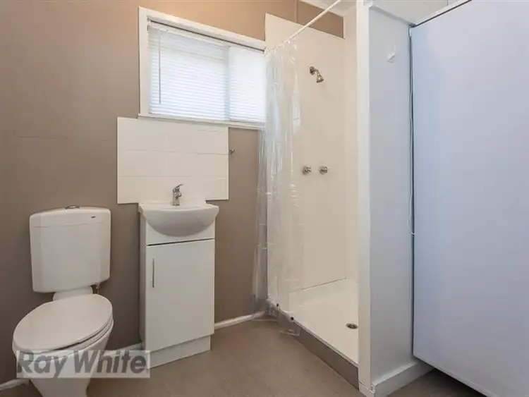 Seventh view of Homely house listing, 2 Pandanus Street, Coochiemudlo Island QLD 4184