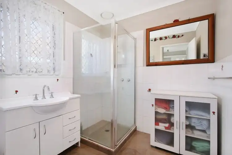 Seventh view of Homely house listing, 5 Undara Road, Myrtleford VIC 3737